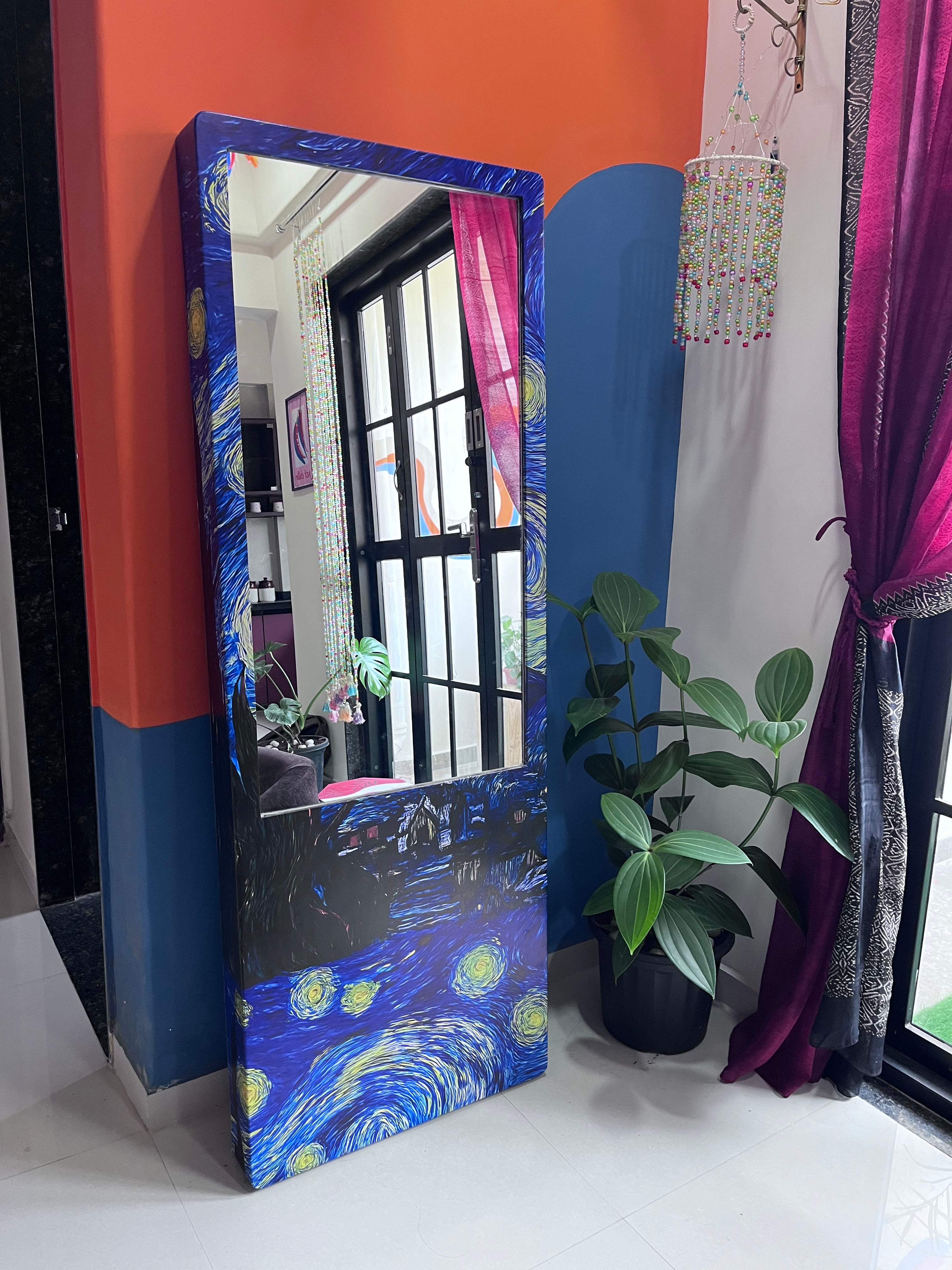 AYNA - Wall Mirror With Van Goh Inspired Frame